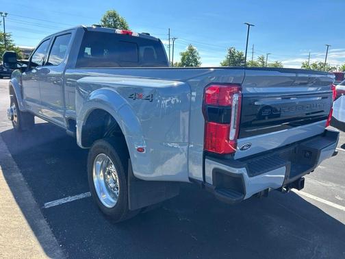 Gray Metallic 2026 Ford F-450 Platinum
