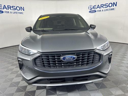 2023 Ford Escape Base