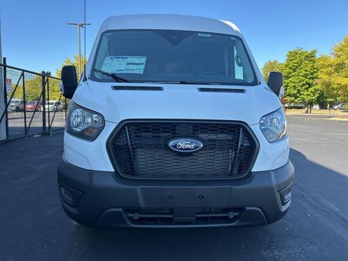 2025 Ford Transit-250 148 WB Medium Roof Cargo
