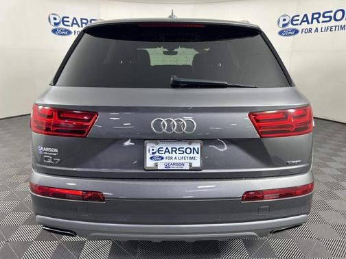 2018 Audi Q7 2.0T Premium Plus