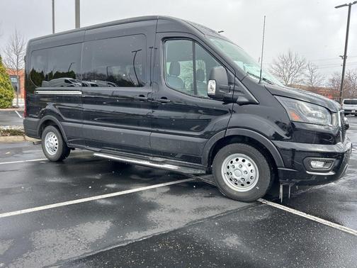 Agate Black Metallic 2026 Ford Transit-350 XLT