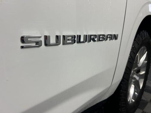 2021 Chevrolet Suburban Premier