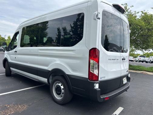 2025 Ford Transit-350 XL