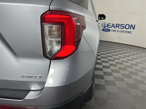 2022 Ford Explorer ST-Line