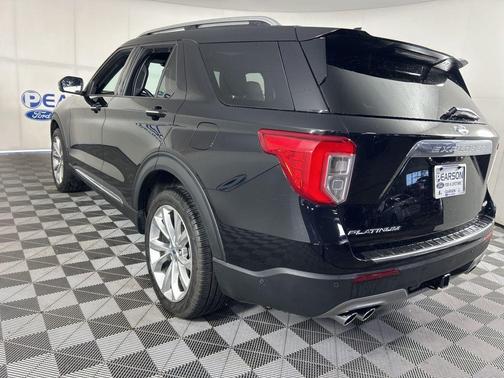 Agate Black Metallic 2023 Ford Explorer Platinum