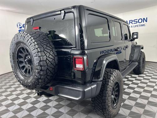 2021 Jeep Wrangler Unlimited Sahara Altitude