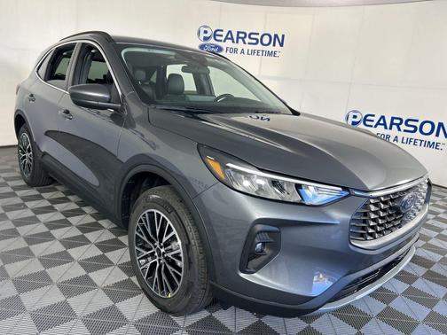 2026 Ford Escape Base