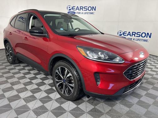 2022 Ford Escape SE