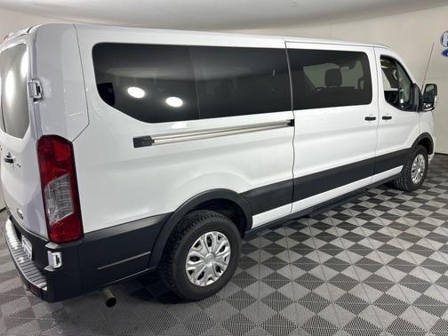2023 Ford Transit-350 XLT