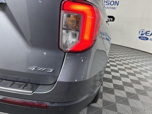 2021 Ford Explorer Platinum