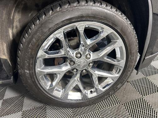 2017 Cadillac Escalade ESV Premium Luxury