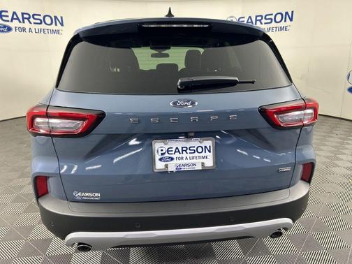 2026 Ford Escape Base