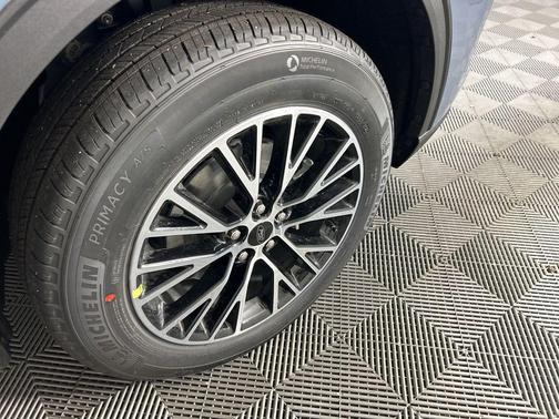 2026 Ford Escape Base