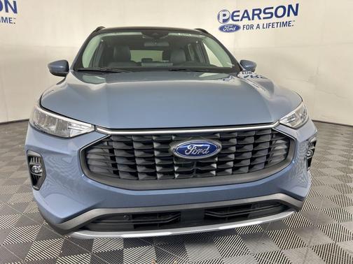 2026 Ford Escape Base