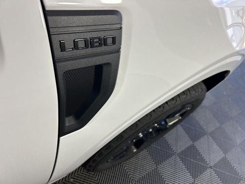 2025 Ford Maverick Lobo High