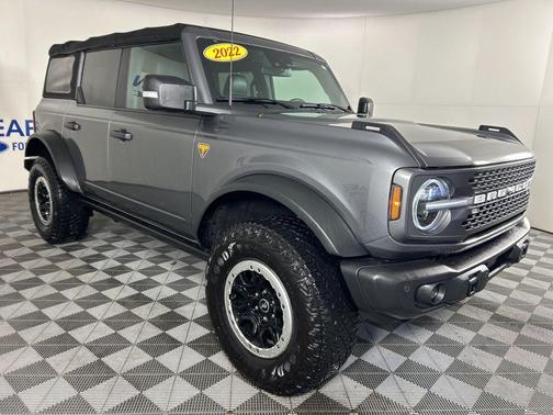 2022 Ford Bronco Badlands