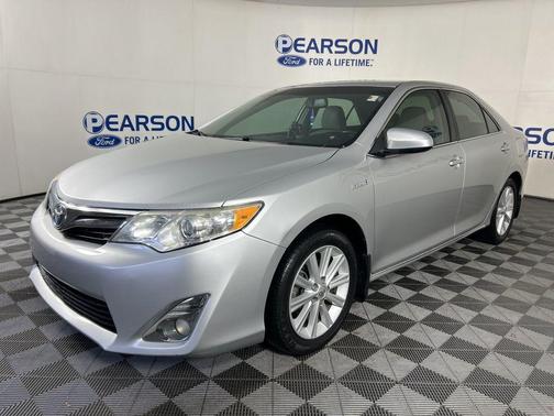 2013 Toyota Camry Hybrid XLE