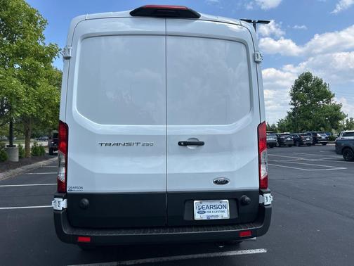 2025 Ford Transit-250 148 WB Medium Roof Cargo