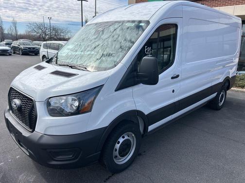 Oxford White 2026 Ford Transit-250 148 WB Medium Roof Cargo Cargo Van