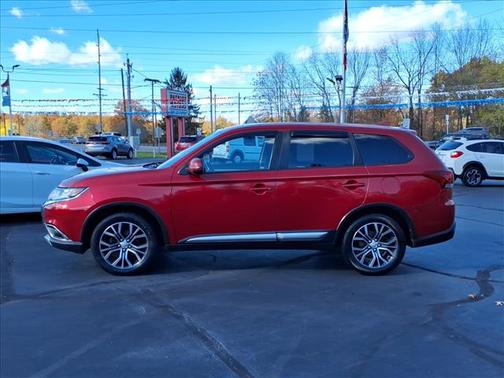 2018 Mitsubishi Outlander SE