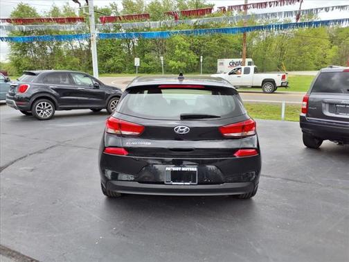 2018 Hyundai Elantra GT Base