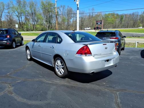 Silver Ice Metallic 17u 2015 Chevrolet Impala Limited LTZ