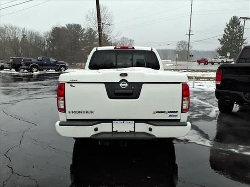 2018 Nissan Frontier Desert Runner