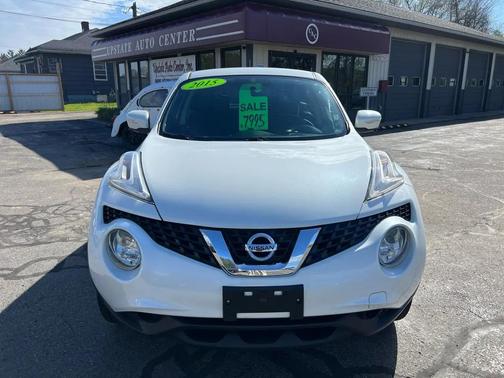 Pearl White 2015 Nissan Juke 5dr Wgn CVT SV AWD