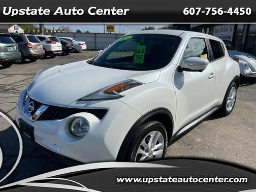 Pearl White 2015 Nissan Juke 5dr Wgn CVT SV AWD