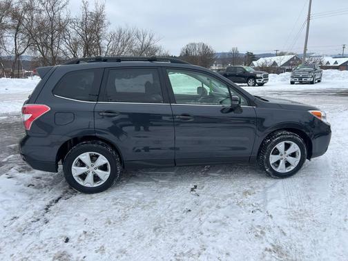 2014 Subaru Forester 2.5i Touring