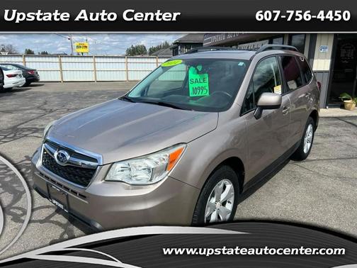 Beige 2014 Subaru Forester 2.5i Premium