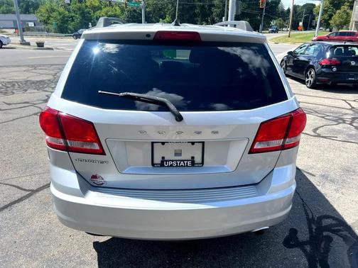 2012 Dodge Journey SE