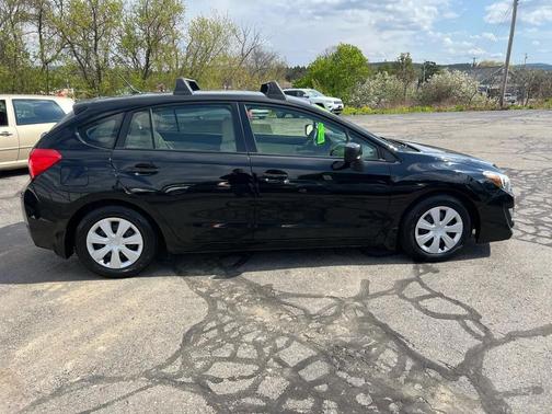 Black 2015 Subaru Impreza 2.0i