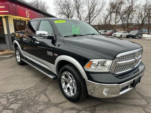 2015 RAM 1500 Laramie