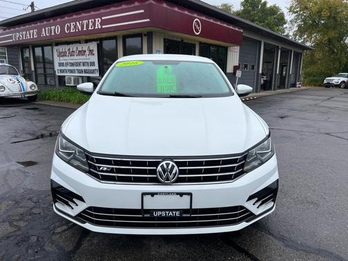 2016 Volkswagen Passat 1.8T R-Line