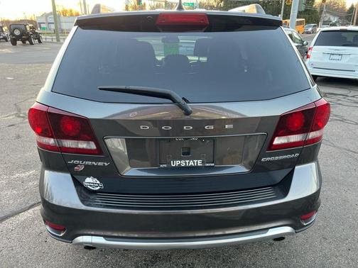 2019 Dodge Journey Crossroad