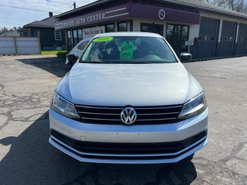 Silver 2016 Volkswagen Jetta 1.4T S