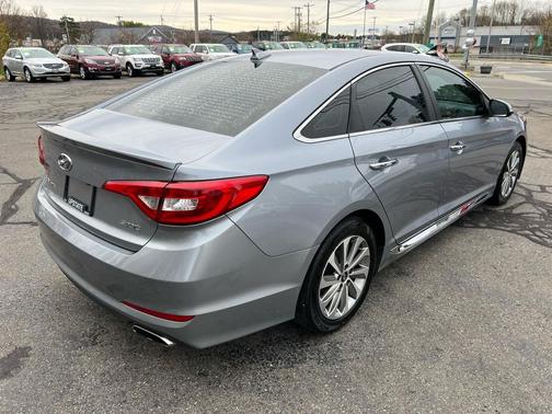 2017 Hyundai SONATA Sport
