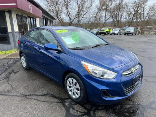 Blue 2016 Hyundai Accent SE