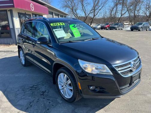 2011 Volkswagen Tiguan SE
