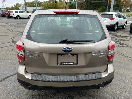2014 Subaru Forester 2.5i