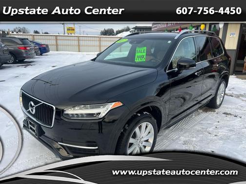 2017 Volvo XC90 T6 Momentum