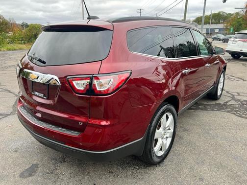 2017 Chevrolet Traverse 1LT
