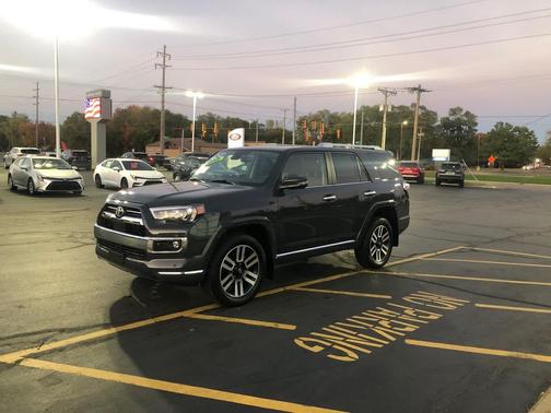 2024 Toyota 4Runner Limited
