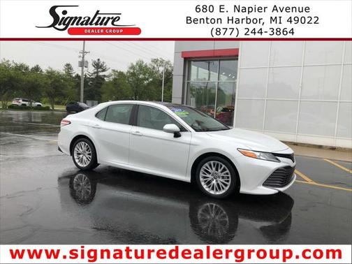 2018 Toyota Camry XLE