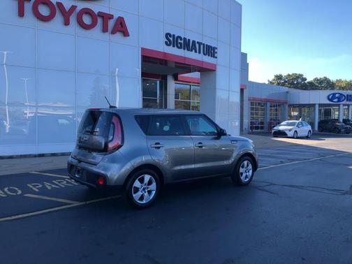 2018 Kia Soul Base