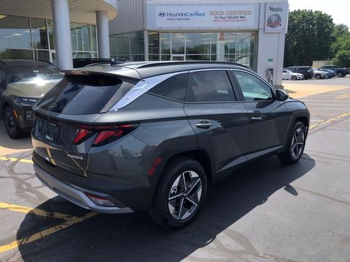Amazon Gray 2026 Hyundai TUCSON Hybrid SEL