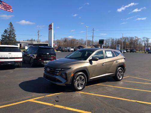 Cashmere Bronze 2026 Hyundai TUCSON Hybrid Blue SE