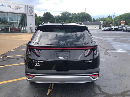 Ash Black 2026 Hyundai TUCSON Hybrid Limited