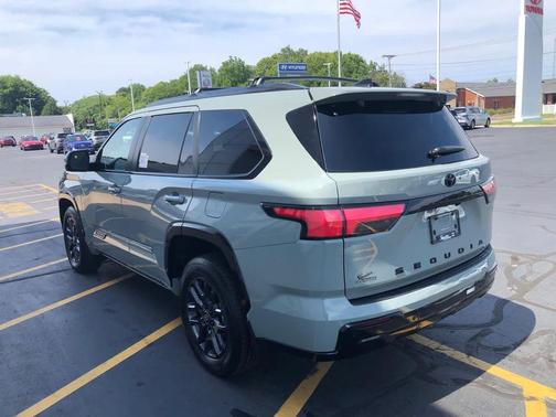 2025 Toyota Sequoia Platinum